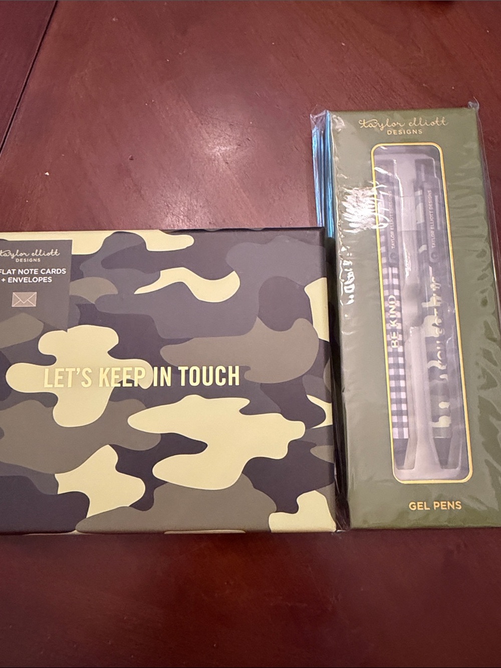 Olive Green Camouflage Note Cards & Gel Pen Set